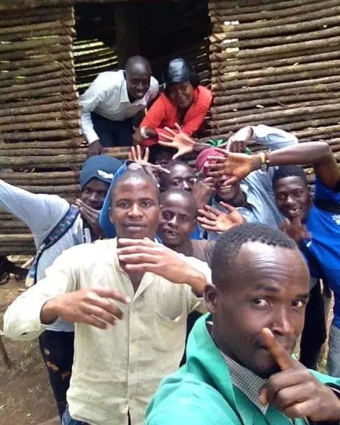 Street Ambassadors and Brian finishing tree house Construction